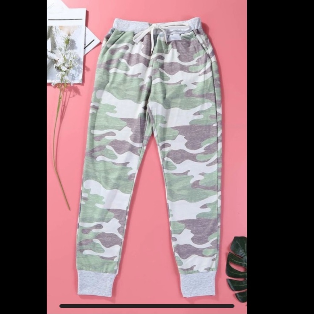 Camo joggers